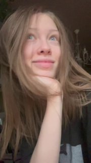 Sofia Khyzhniak also known as skatthefier